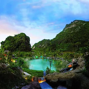 万雅岚温泉度假村 ***** 怡保